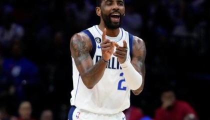 开云体育下载app-从人人喊打到3亿顶薪 3年时间欧文用实力扭转人设